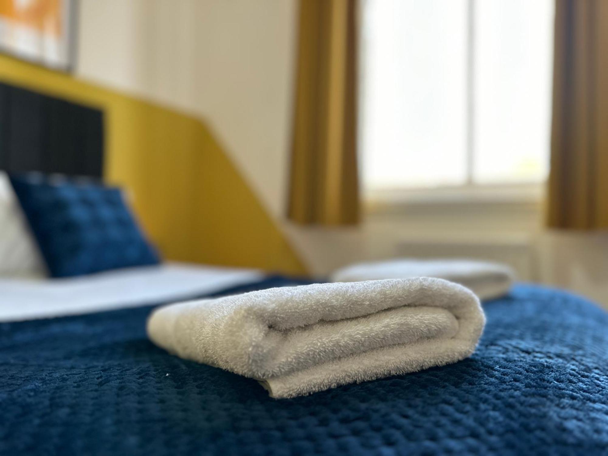 גטשהד Great Offers On Long Stays!! Laluna Apartments מראה חיצוני תמונה