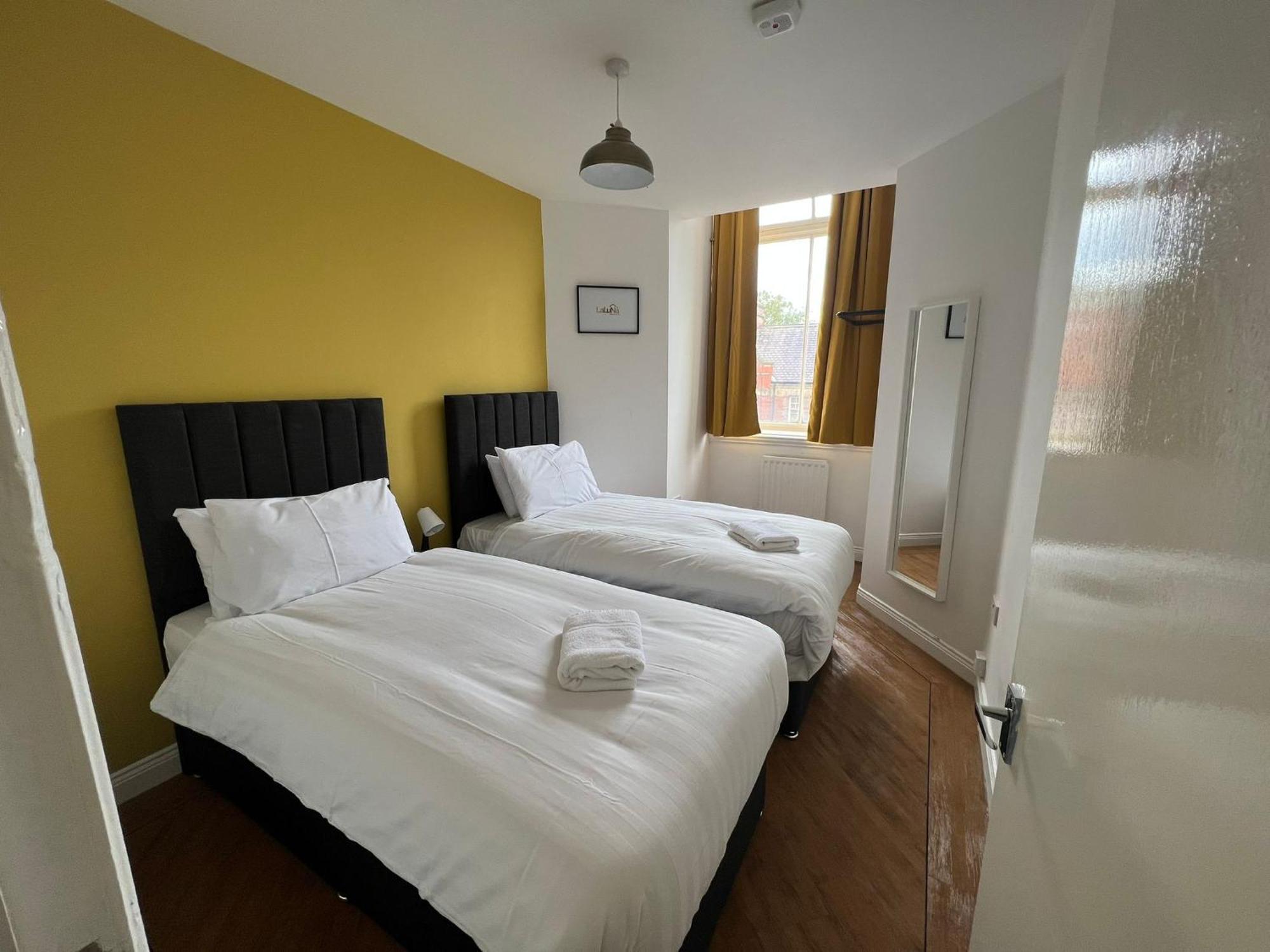 גטשהד Great Offers On Long Stays!! Laluna Apartments מראה חיצוני תמונה
