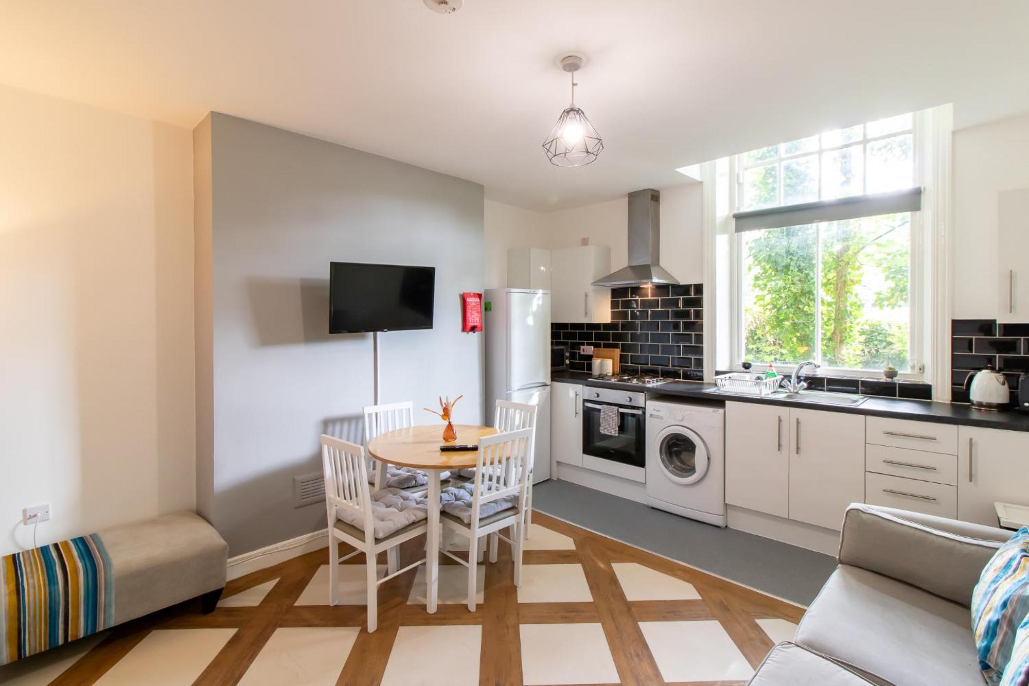 גטשהד Great Offers On Long Stays!! Laluna Apartments מראה חיצוני תמונה